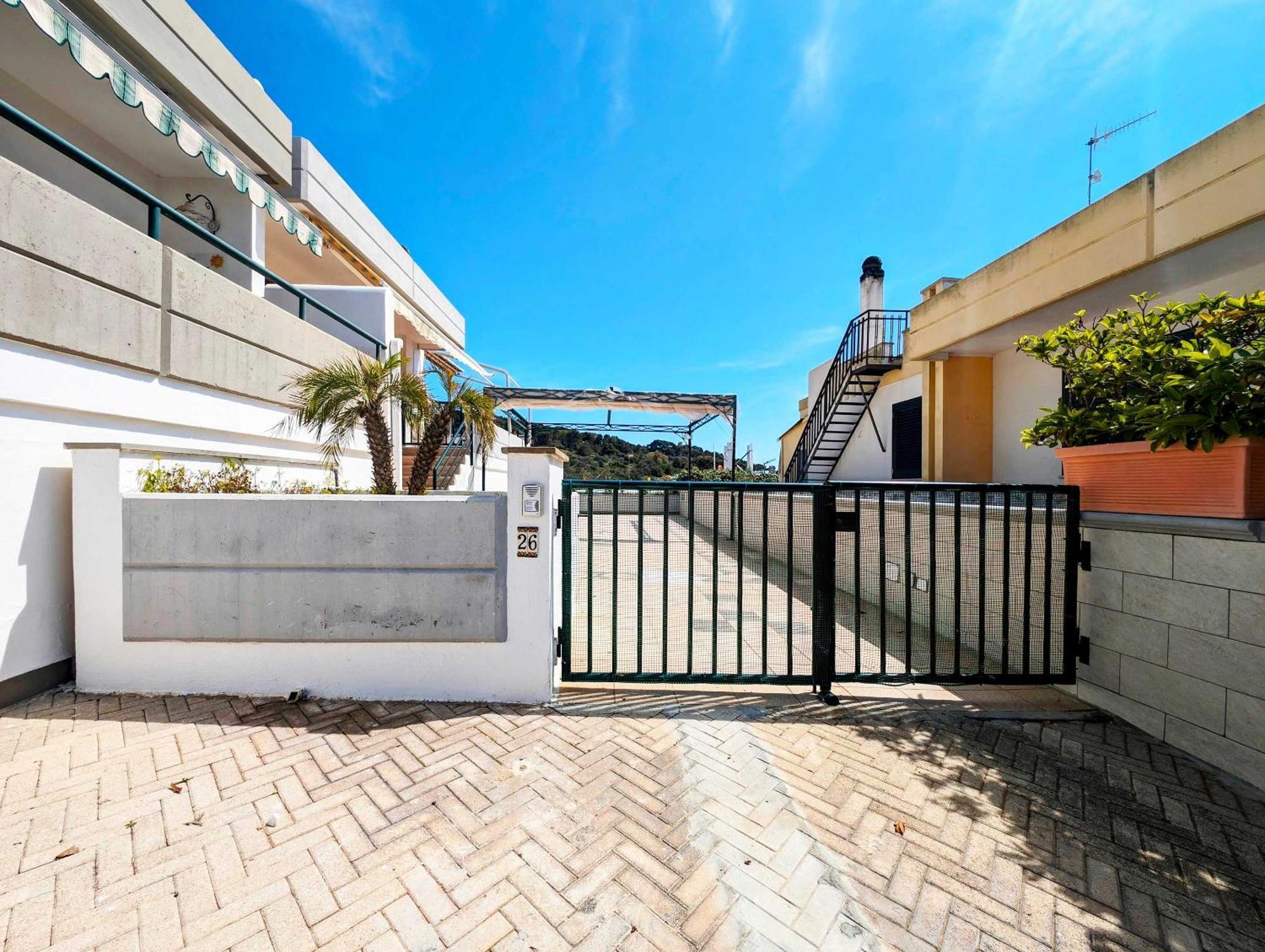 Oikia Vacanze S Cesarea Casa Rosa Su Santa Cesarea Terme Dış mekan fotoğraf